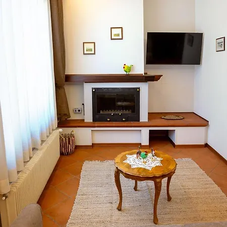 Ca'bastian-guest House Konukevi Moruzzo