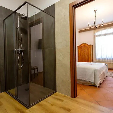 Ca'bastian-guest House Konukevi 3*