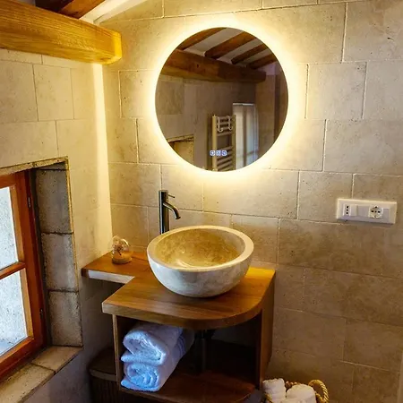 Ca'bastian-guest House Konukevi Moruzzo