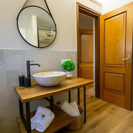 Ca'bastian-guest House Konukevi