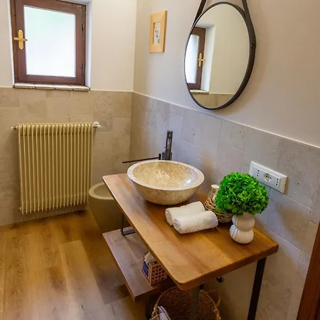 Konukevi Ca'bastian-guest House Moruzzo